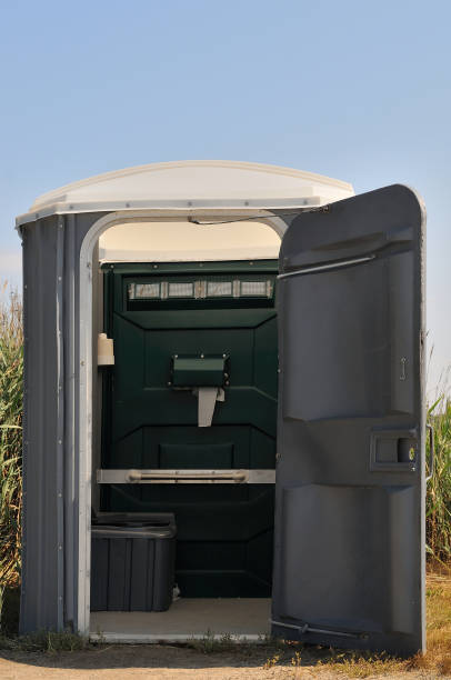 Porta potty delivery and setup in Wheatland, CA